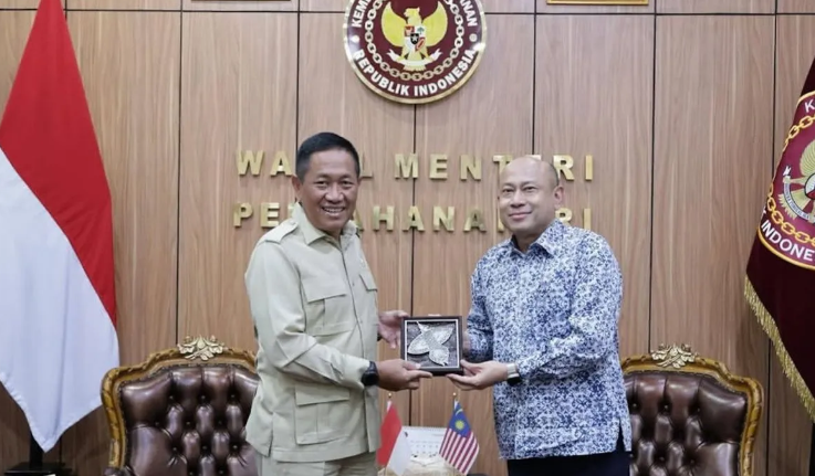 Indonesian and Malaysian Defense Ministries Strengthen Bilateral Defense Cooperation